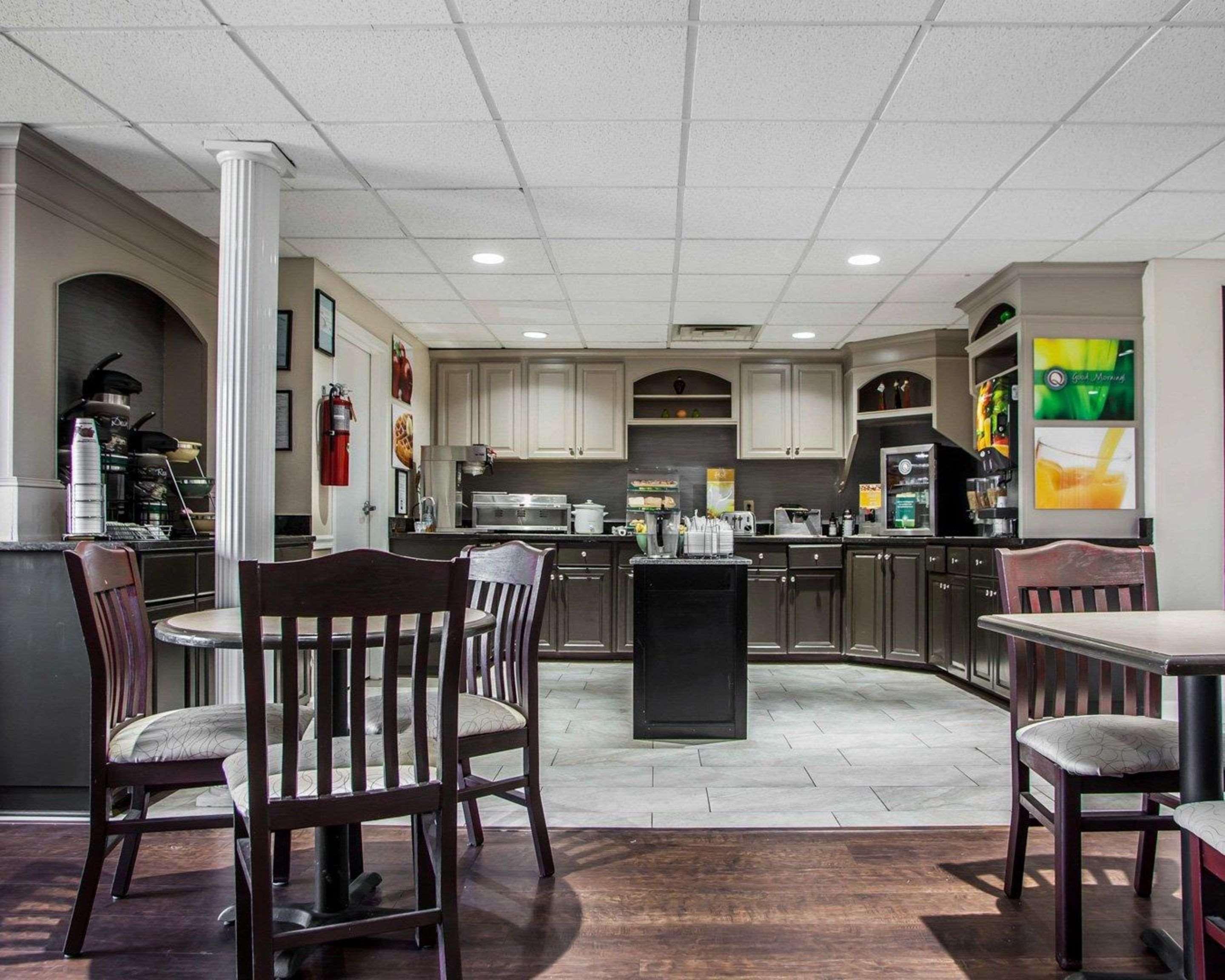 Quality Inn Флоренс Экстерьер фото