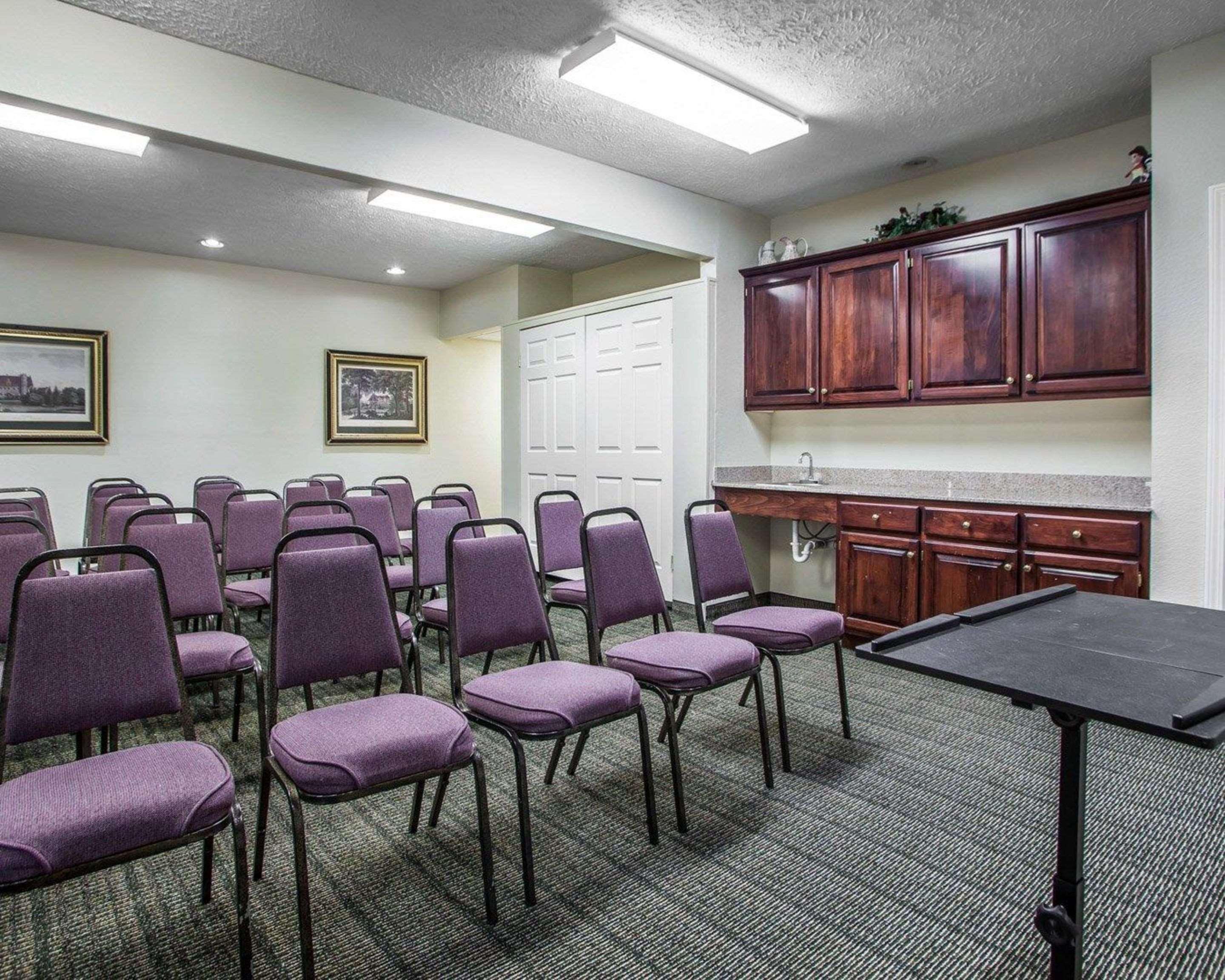 Quality Inn Флоренс Экстерьер фото