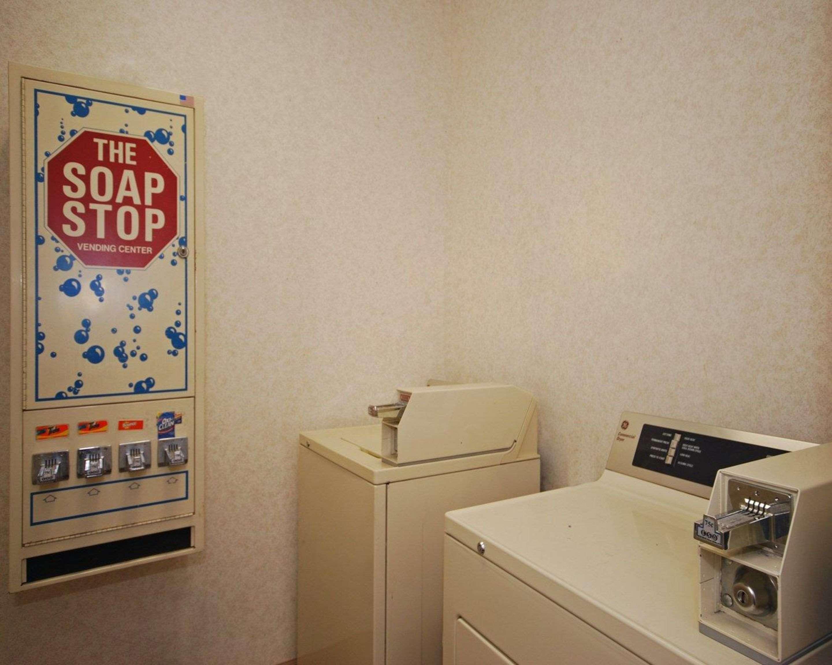 Quality Inn Флоренс Экстерьер фото